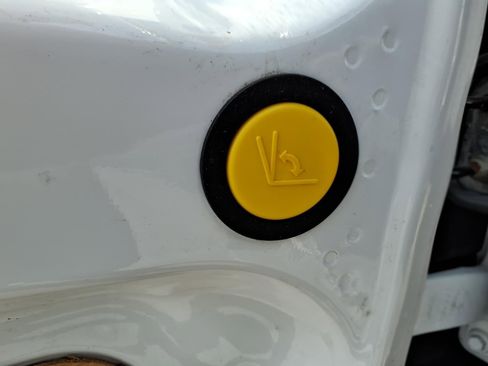 Used 2017 Ford Transit Connect XL image 27