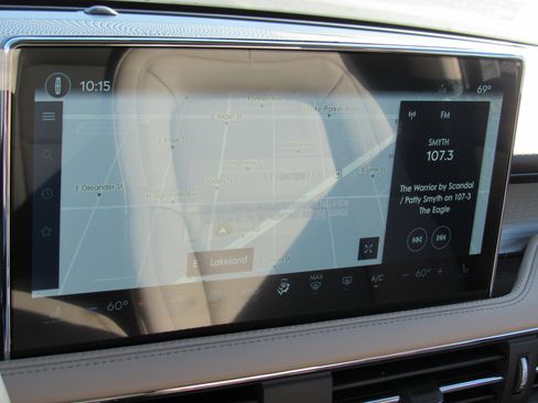 New 2026 Lincoln Corsair Premiere FWD image 15