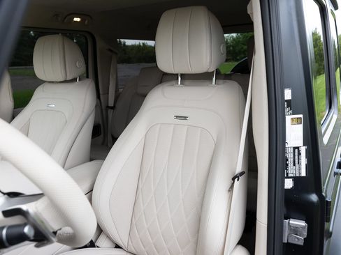 Used 2026 Mercedes-Benz G 63 AMG 4MATIC image 7