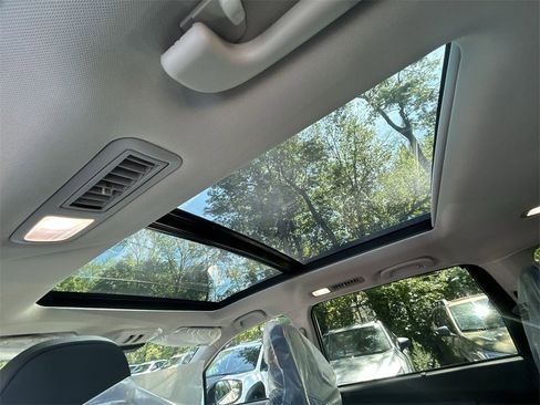 New 2025 Subaru Ascent Bronze Edition w/ Onyx Package image 15