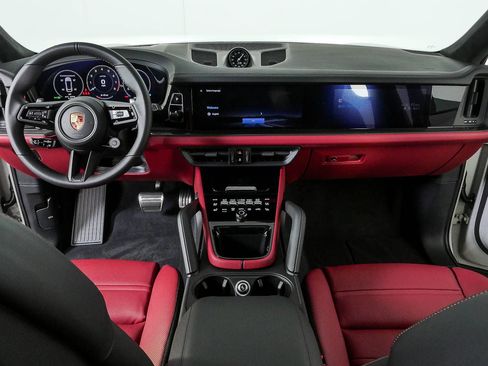 New 2026 Porsche Cayenne GTS AWD/4WD image 20