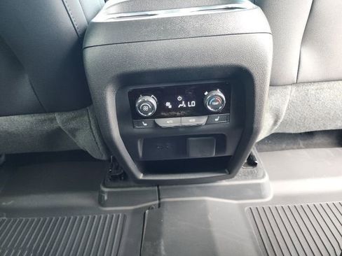 New 2026 Chevrolet Traverse High Country w/ LPO, Floor Liner Package image 20