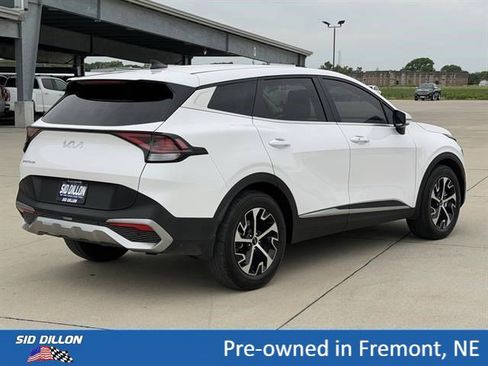 Used 2023 Kia Sportage EX FWD image 4