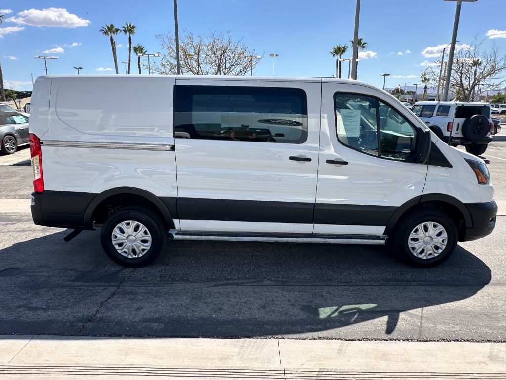 Used 2025 Ford Transit 250 Low Roof w/ Exterior Upgrade Package RWD image 9