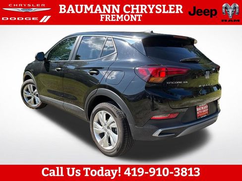 Used 2025 Buick Encore GX Preferred FWD image 4