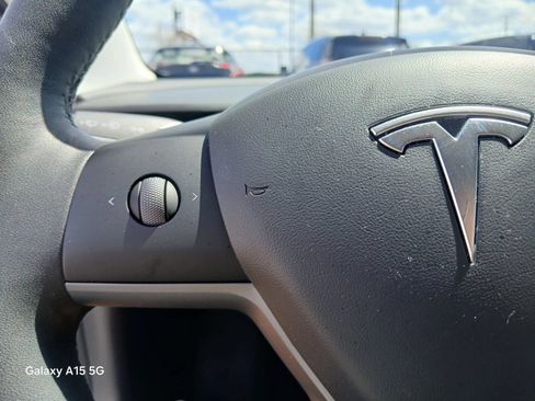 Used 2022 Tesla Model 3 Long Range AWD/4WD image 28
