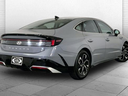 Used 2024 Hyundai Sonata SEL FWD image 14
