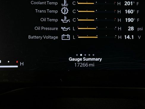 Used 2023 Jeep Grand Cherokee Altitude image 18