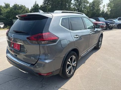 Used 2018 Nissan Rogue SL w/ Premium Package FWD image 7
