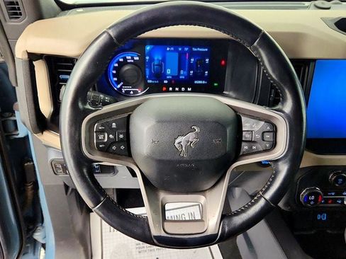 Used 2023 Ford Bronco Wildtrak AWD/4WD image 12