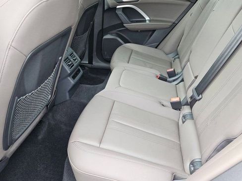 Used 2025 Audi Q5 Premium w/ Convenience Package AWD/4WD image 16
