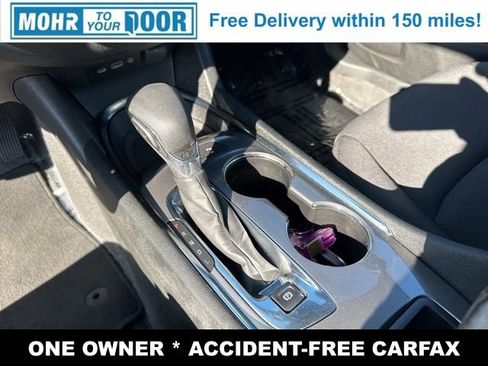 Used 2024 Chevrolet Malibu LT image 20