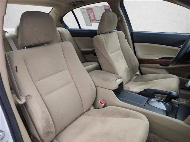 Used 2011 Honda Accord EX image 22