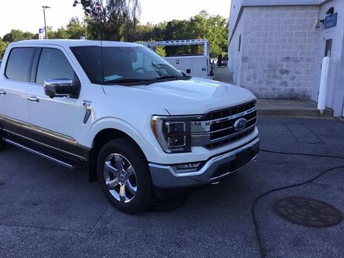 Used 2021 Ford F150 Lariat w/ Equipment Group 502A High AWD/4WD image 1