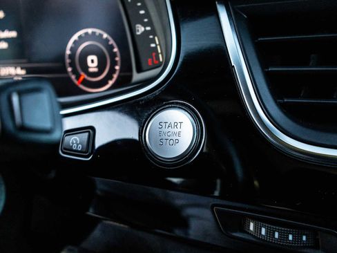 Used 2017 Audi Q7 3.0T Premium Plus image 41