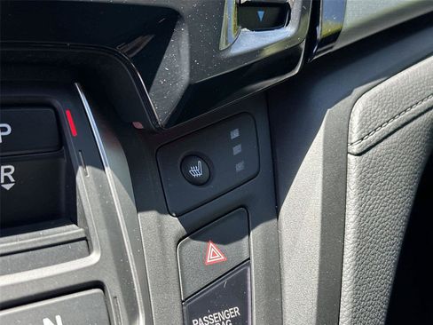 Used 2024 Honda Odyssey Sport image 36