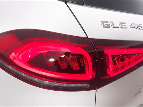 Certified 2023 Mercedes-Benz GLE 450 4MATIC image 25