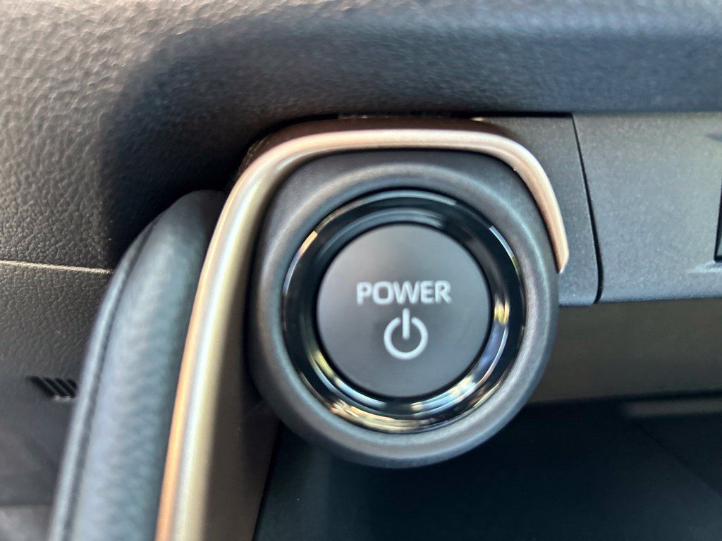 New 2026 Toyota Grand Highlander AWD Hybrid image 24