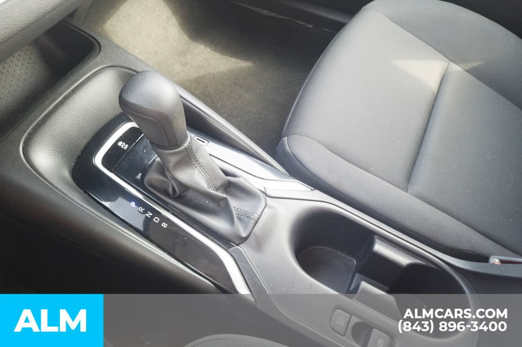Used 2024 Toyota Corolla LE FWD image 26
