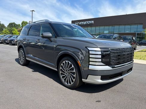 New 2026 Hyundai Palisade Calligraphy FWD image 8