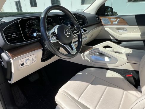 Used 2022 Mercedes-Benz GLE 350 4MATIC image 17