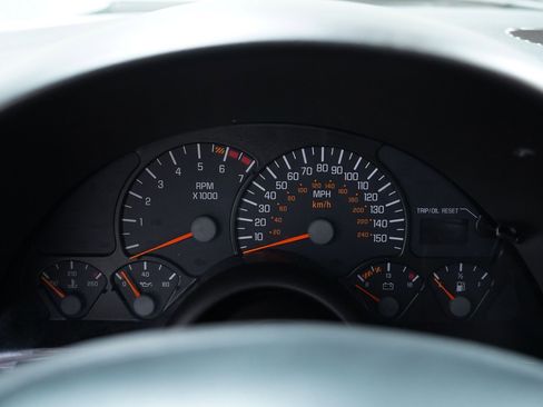 Used 2000 Pontiac Firebird Trans Am RWD image 32