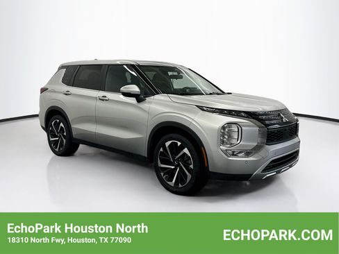 Used 2024 Mitsubishi Outlander SE FWD image 1