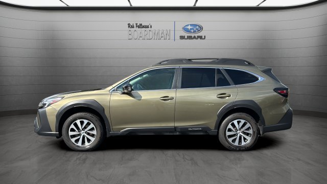 Used 2024 Subaru Outback Premium AWD/4WD image 9
