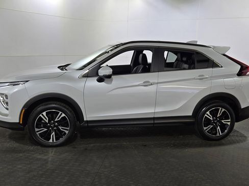 Used 2023 Mitsubishi Eclipse Cross SE image 4