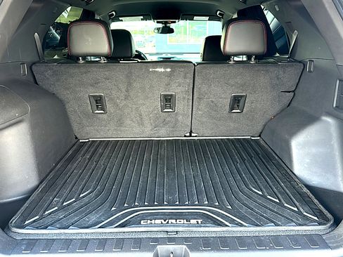 Used 2023 Chevrolet Equinox RS FWD image 21