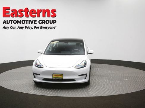 Used 2023 Tesla Model 3 Standard Range RWD image 47