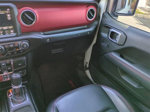 Used 2021 Jeep Wrangler Unlimited Rubicon image 17