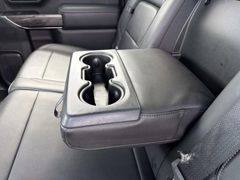 Used 2020 Chevrolet Silverado 2500 LTZ w/ LTZ Convenience Package image 19