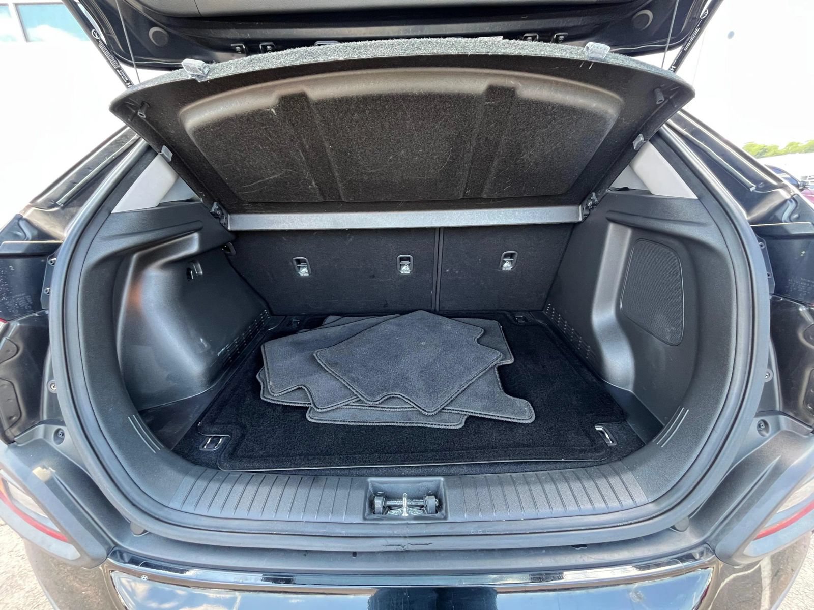 Used 2021 Hyundai Kona SEL Plus w/ Cargo Package FWD image 7