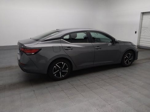 Used 2024 Nissan Sentra SV FWD image 10