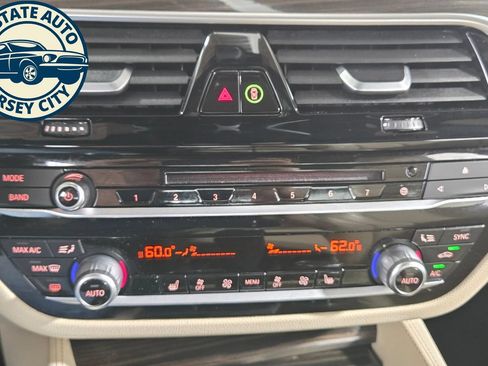 Used 2017 BMW 530i xDrive AWD/4WD image 20