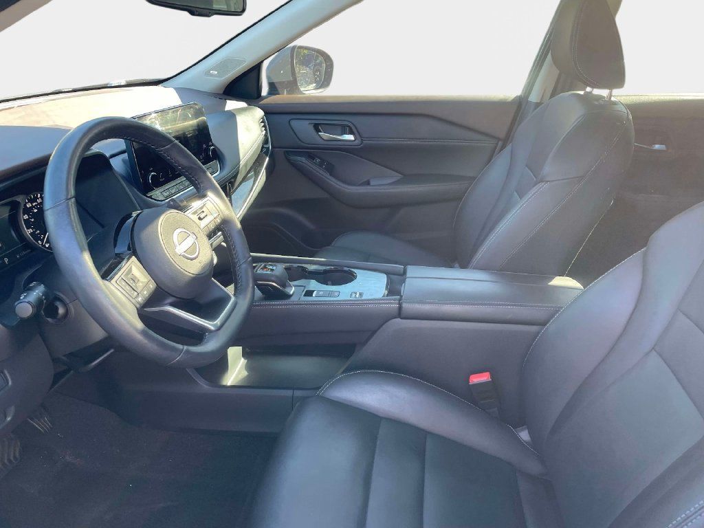 Used 2023 Nissan Rogue SL w/ SL Premium Package FWD image 23