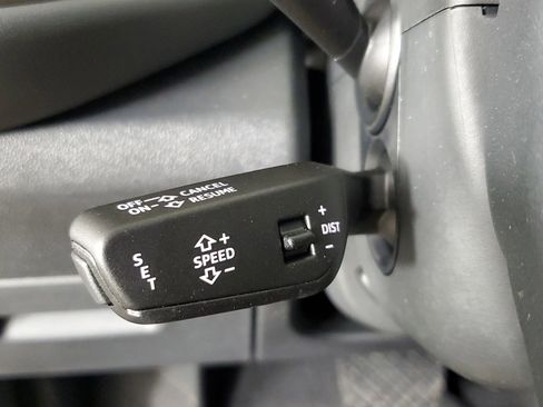 New 2025 Audi Q5 Premium Plus image 36