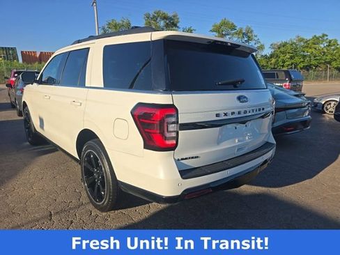 Used 2023 Ford Expedition Limited AWD/4WD image 2