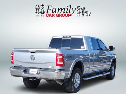 Used 2022 RAM 2500 Laramie AWD/4WD image 4