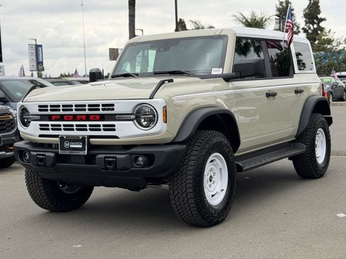New 2026 Ford Bronco Heritage Edition AWD/4WD image 7