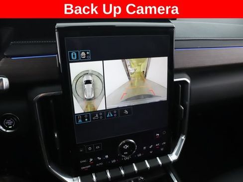 Used 2026 GMC Acadia Denali w/ LPO, Floor Liner Package AWD/4WD image 25