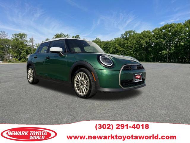 Used 2025 MINI Cooper S FWD image 1