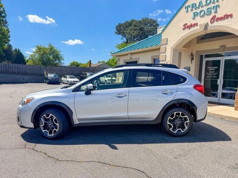 Used 2017 Subaru Crosstrek 2.0i Premium AWD/4WD image 21