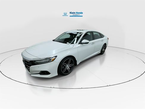 Used 2021 Honda Accord Touring image 6