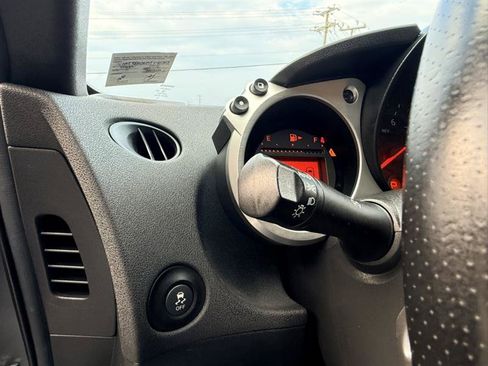Used 2015 Nissan 370Z Touring RWD image 20