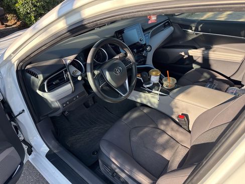 Used 2023 Toyota Camry LE image 6