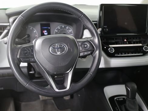 Used 2024 Toyota Corolla SE image 11