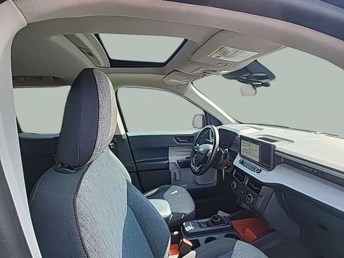 Used 2022 Ford Maverick XLT FWD image 14