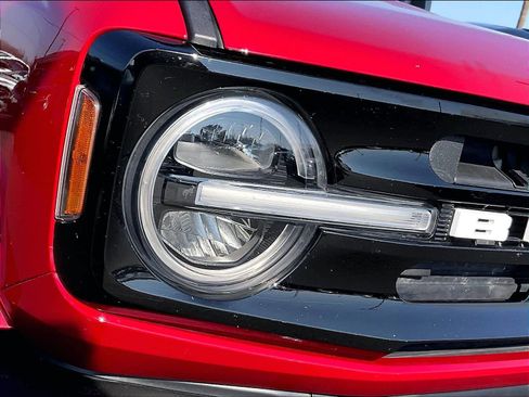 Used 2021 Ford Bronco Outer Banks image 30